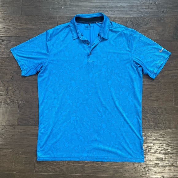 Nike Golf Men’s Polo Size Large Awesome Shade of Blue! Great Condition! - Picture 1 of 6